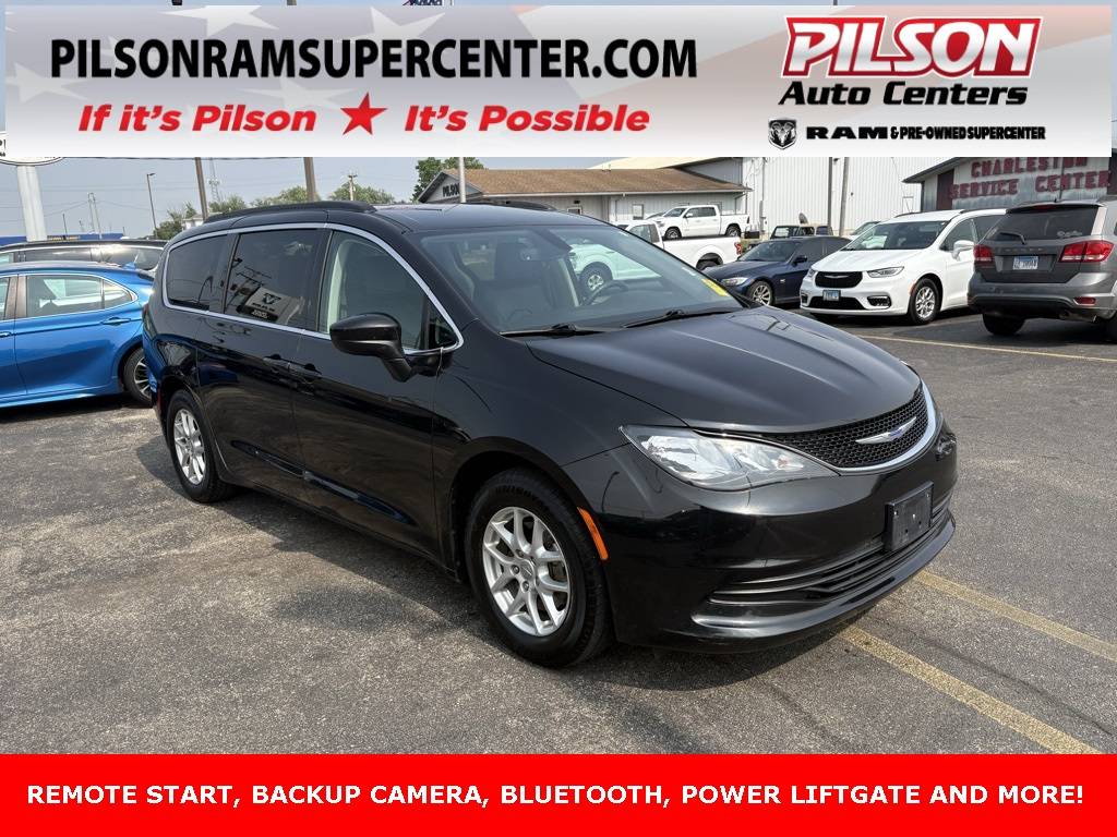 2020 Chrysler Voyager LXI — Minivan — 127,092 mi — Charleston, IL