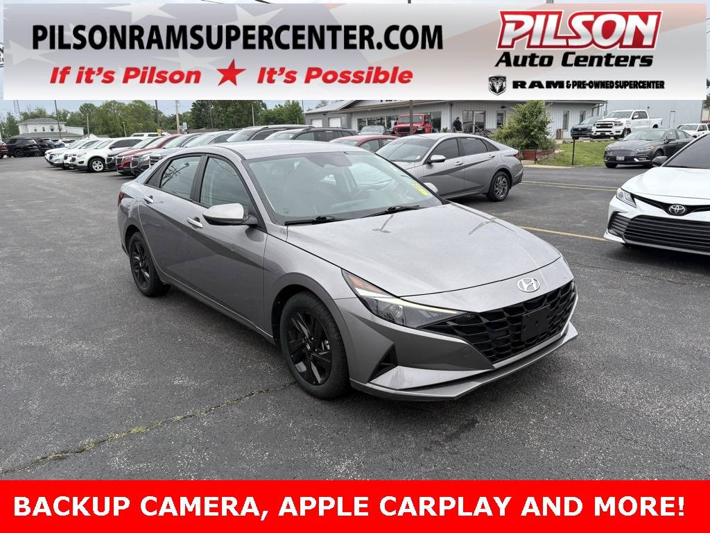 2022 Hyundai Elantra SEL — Sedan — 34,621 mi — Charleston, IL
