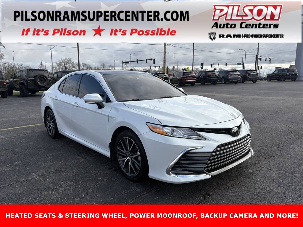 2023 Toyota Camry XLE — Sedan — 48,254 mi — Charleston, IL