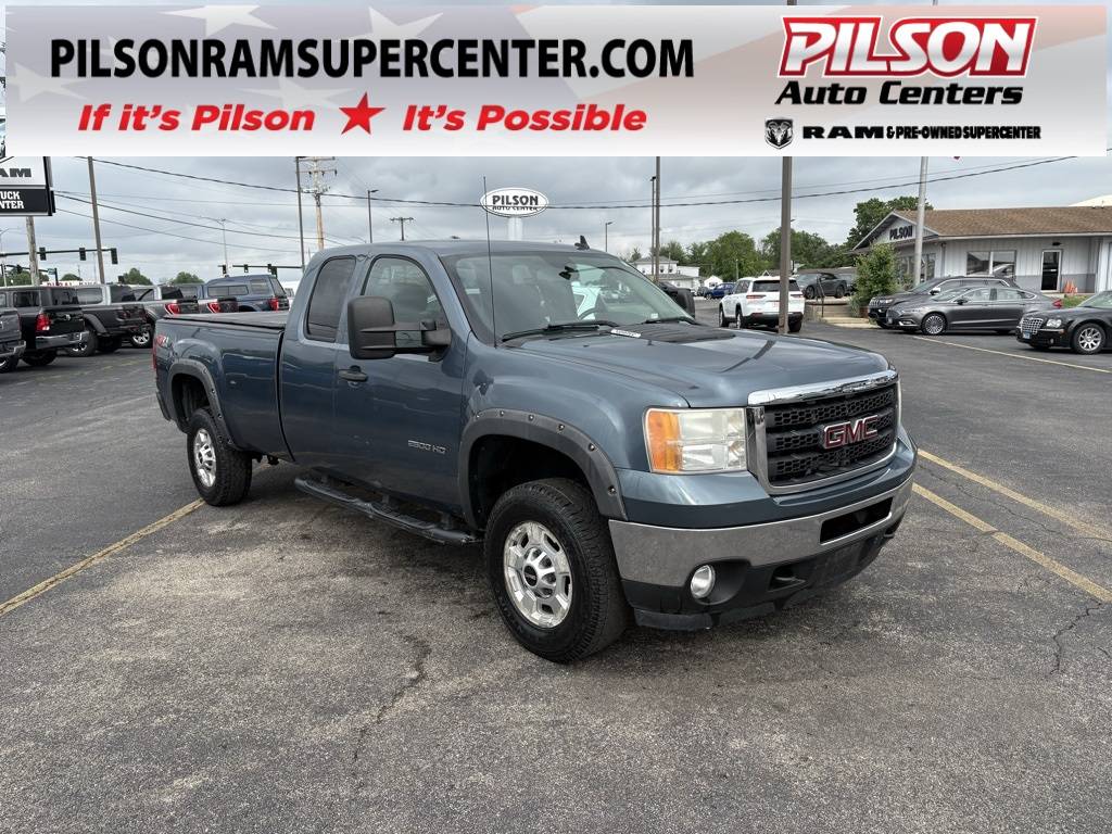 2011 GMC Sierra 2500HD SLE — Pickup Truck — 156,551 mi — Charleston, IL