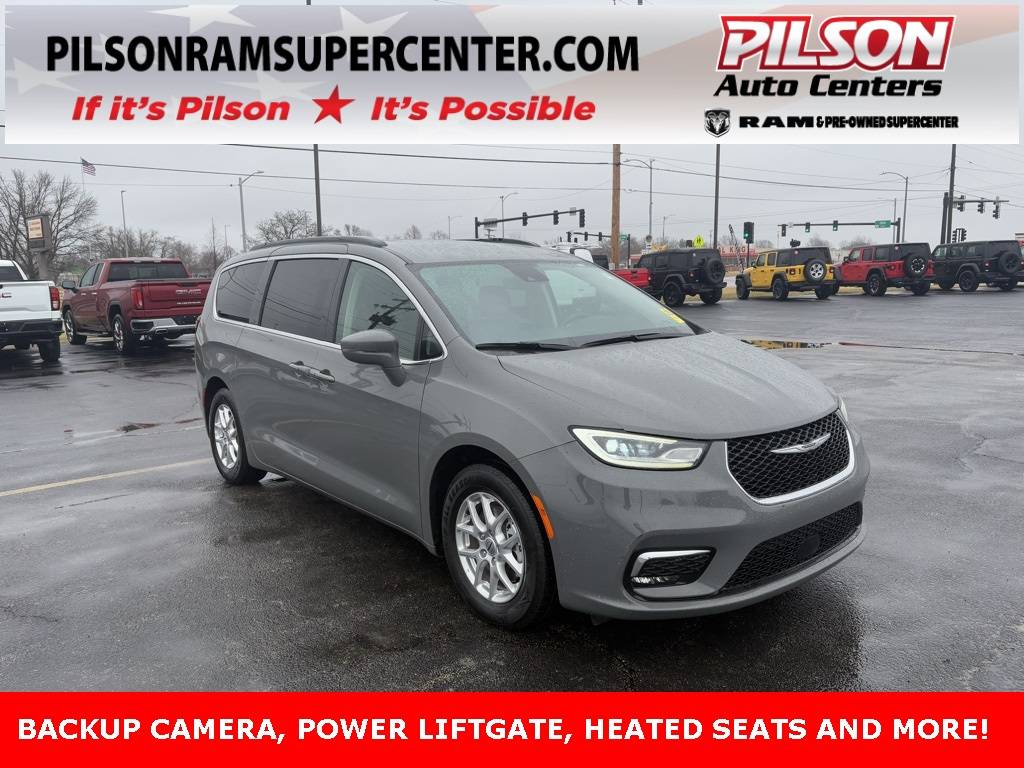 2022 Chrysler Pacifica Touring L — Minivan — 57,220 mi — Charleston, IL