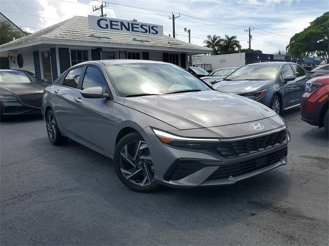 2025 Hyundai Elantra SEL Convenience — Sedan — 4,061 mi — Delray Beach, FL