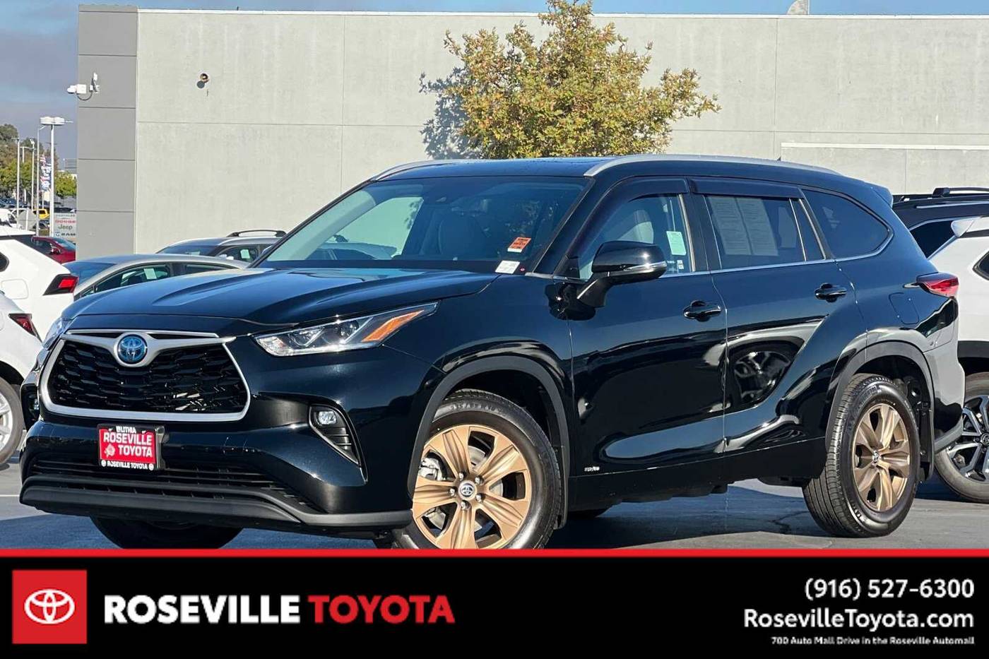 2023 Toyota Highlander Hybrid Bronze Edition — SUV — 124,382 mi — Roseville, CA