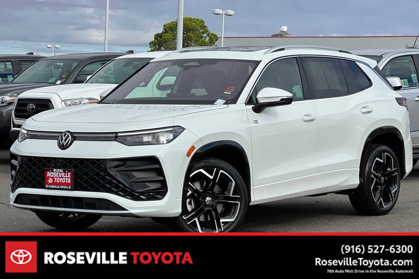 2025 Volkswagen Tiguan SEL R-Line — SUV — 2,397 mi — Roseville, CA