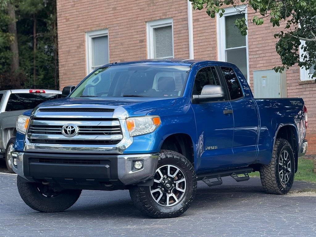 2017 Toyota Tundra SR5 — Pickup Truck — 121,210 mi — Norcross, GA
