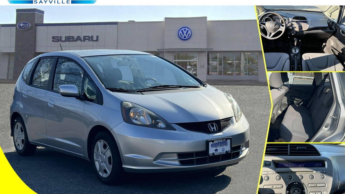 2013 Honda Fit Base — Hatchback — 42,078 mi — Sayville, NY