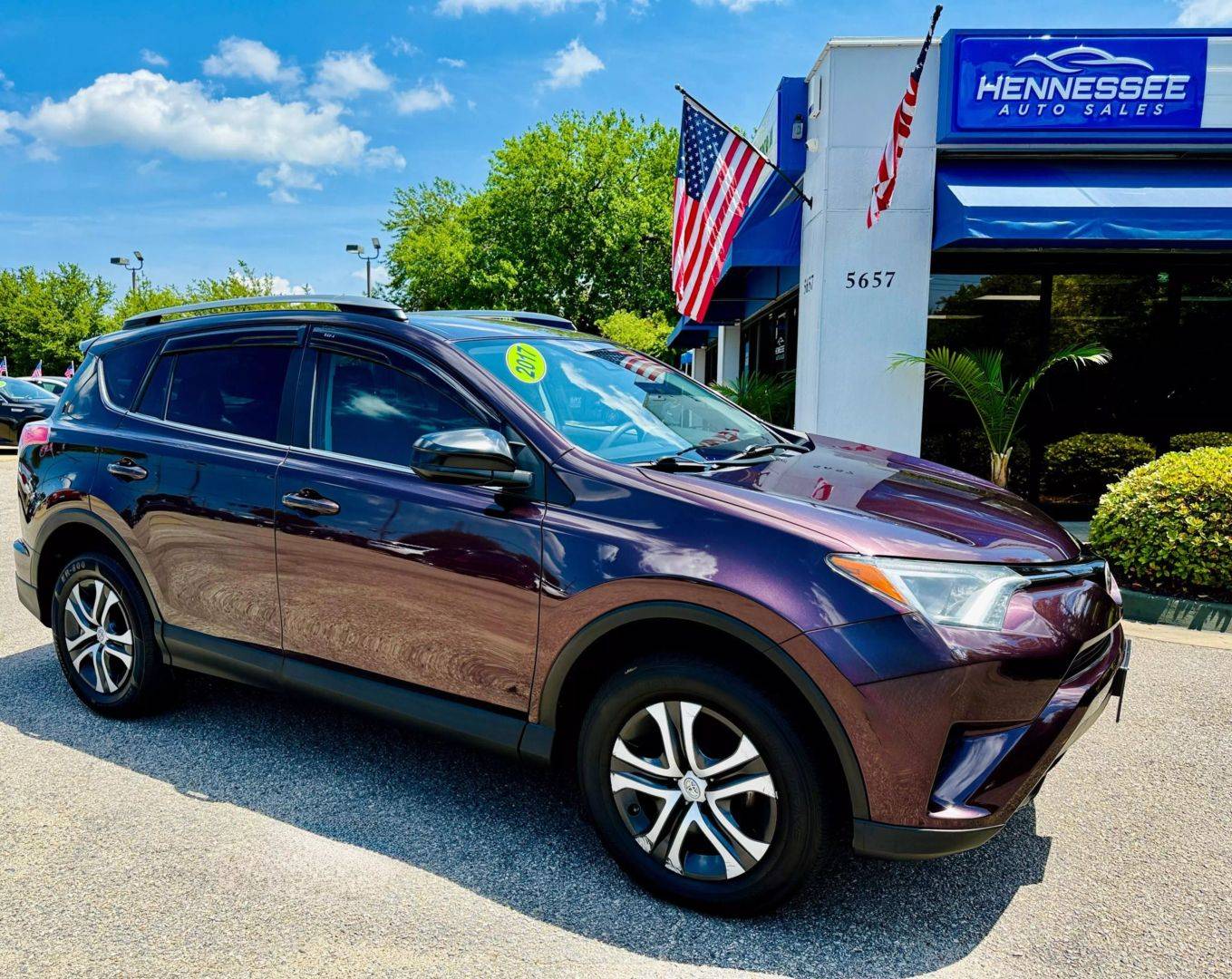 2017 Toyota RAV4 LE — SUV — 105,780 mi — Virginia Beach, VA