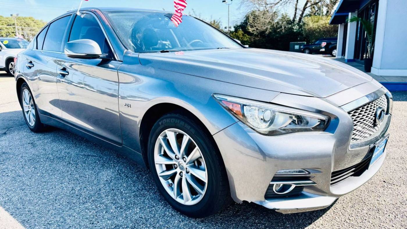 2017 INFINITI Q50 2.0t — Sedan — 76,540 mi — Virginia Beach, VA