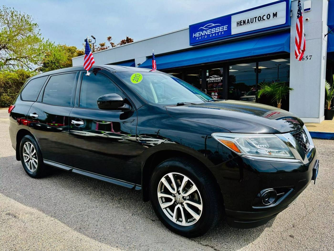 2013 Nissan Pathfinder S — SUV — 129,161 mi — Virginia Beach, VA