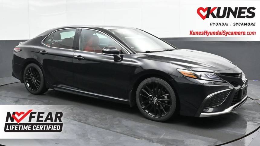 2023 Toyota Camry XSE V6 — Sedan — 51,476 mi — Sycamore, IL