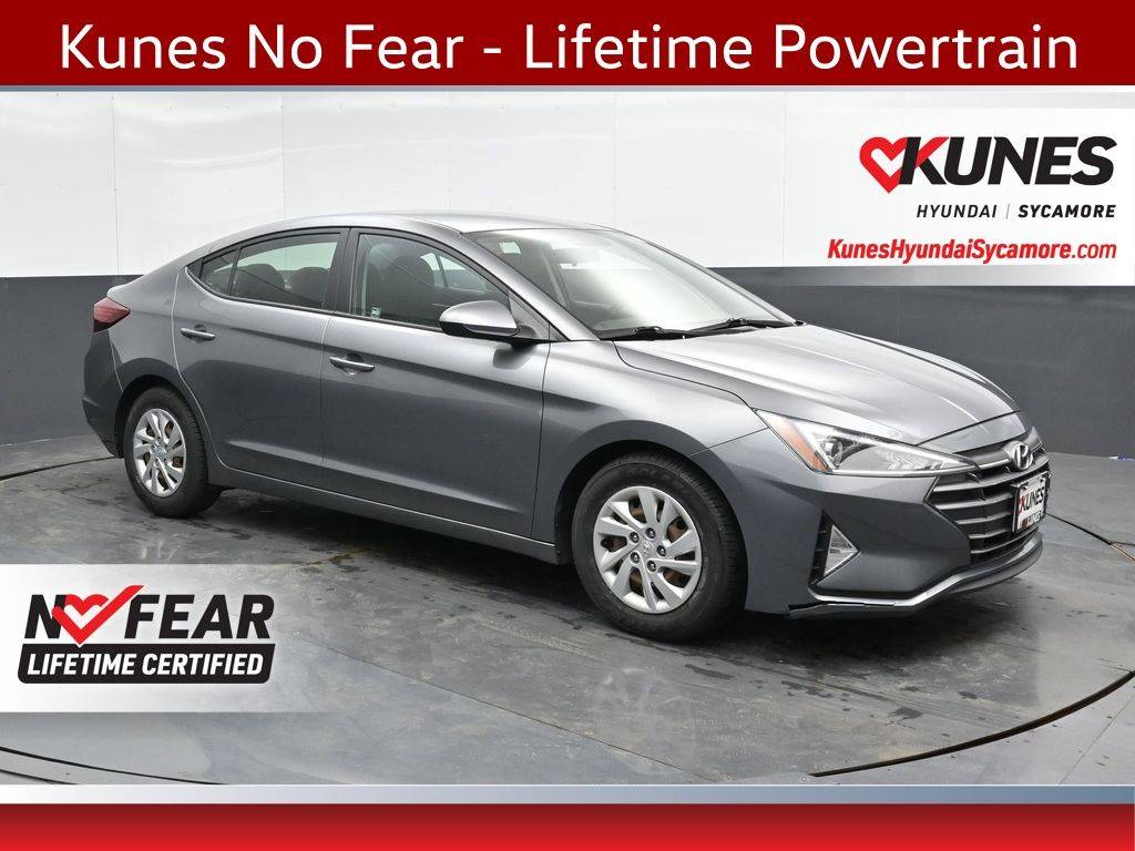 2019 Hyundai Elantra SE — Sedan — 74,999 mi — Sycamore, IL