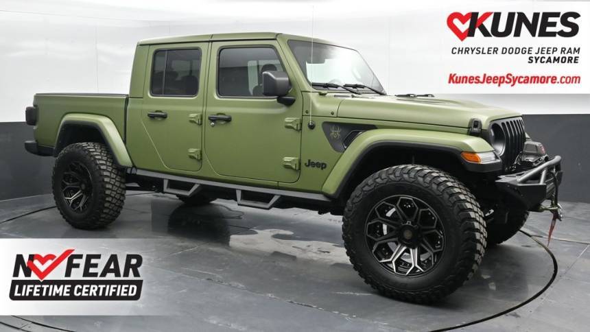2021 Jeep Gladiator Overland — Pickup Truck — 20,488 mi — Sycamore, IL