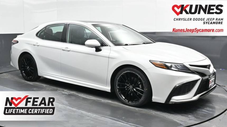 2023 Toyota Camry XSE V6 — Sedan — 59,336 mi — Sycamore, IL