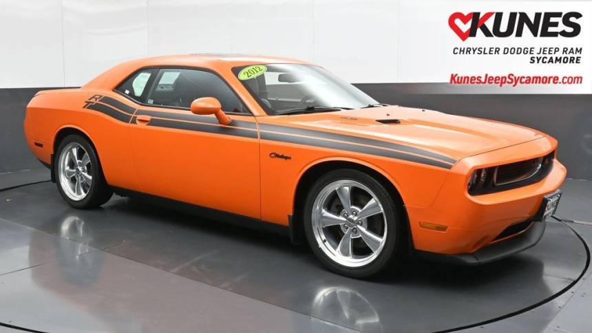 2012 Dodge Challenger R/T Classic — Coupe — 43,279 mi — Sycamore, IL