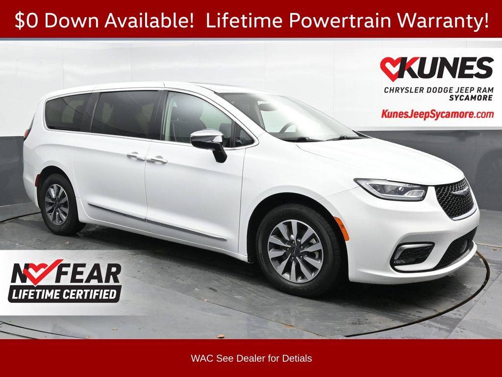 2023 Chrysler Pacifica Hybrid Limited — Minivan — 84,103 mi — Sycamore, IL