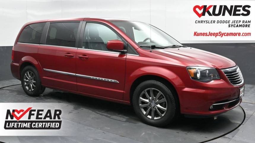 2016 Chrysler Town & Country S — Minivan — 72,799 mi — Sycamore, IL