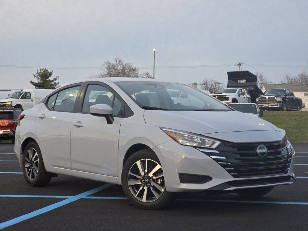 2025 Nissan Versa SV