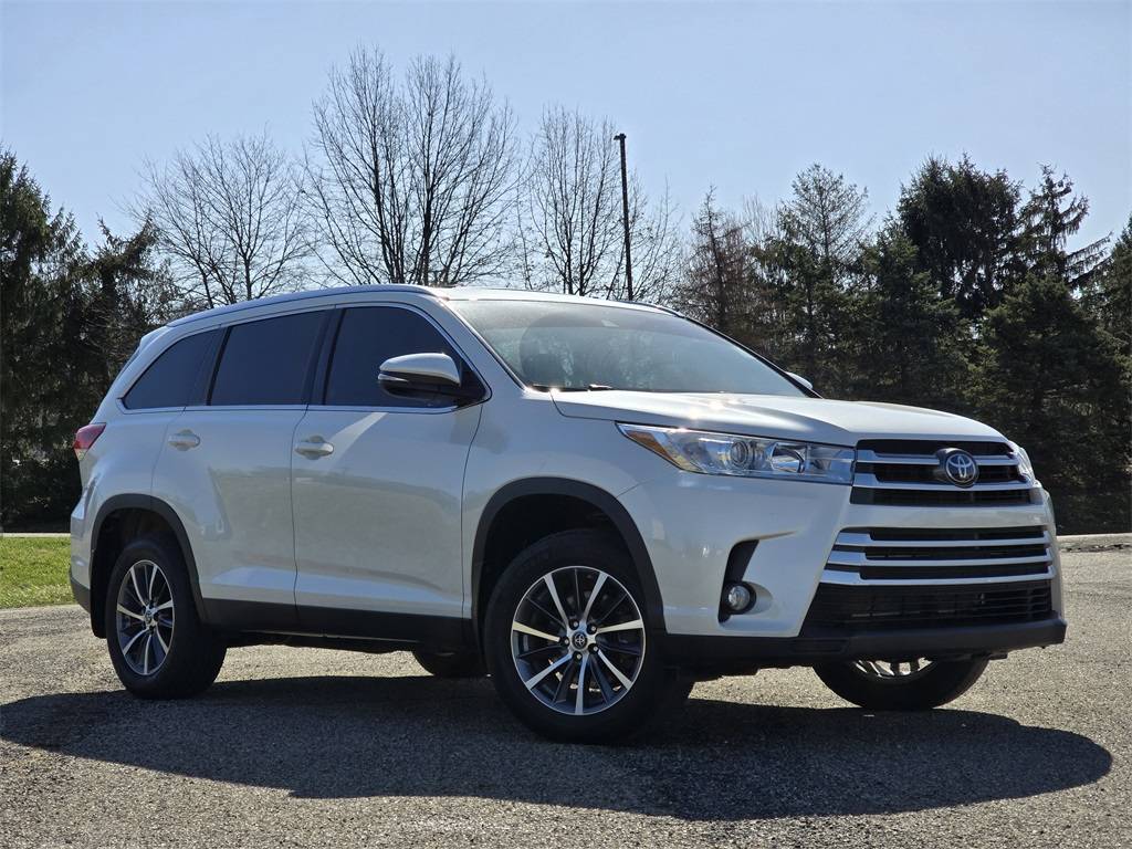 2019 Toyota Highlander XLE — SUV — 64,756 mi — Lancaster, OH