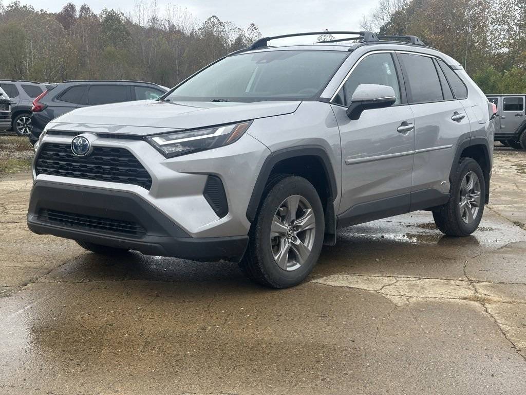 2024 Toyota RAV4 Hybrid LE — SUV — 29,539 mi — Lancaster, OH