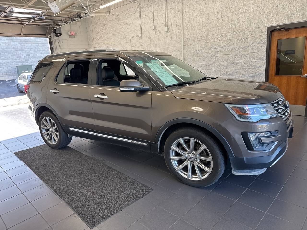 2016 Ford Explorer Limited — SUV — 118,594 mi — Springfield, MO