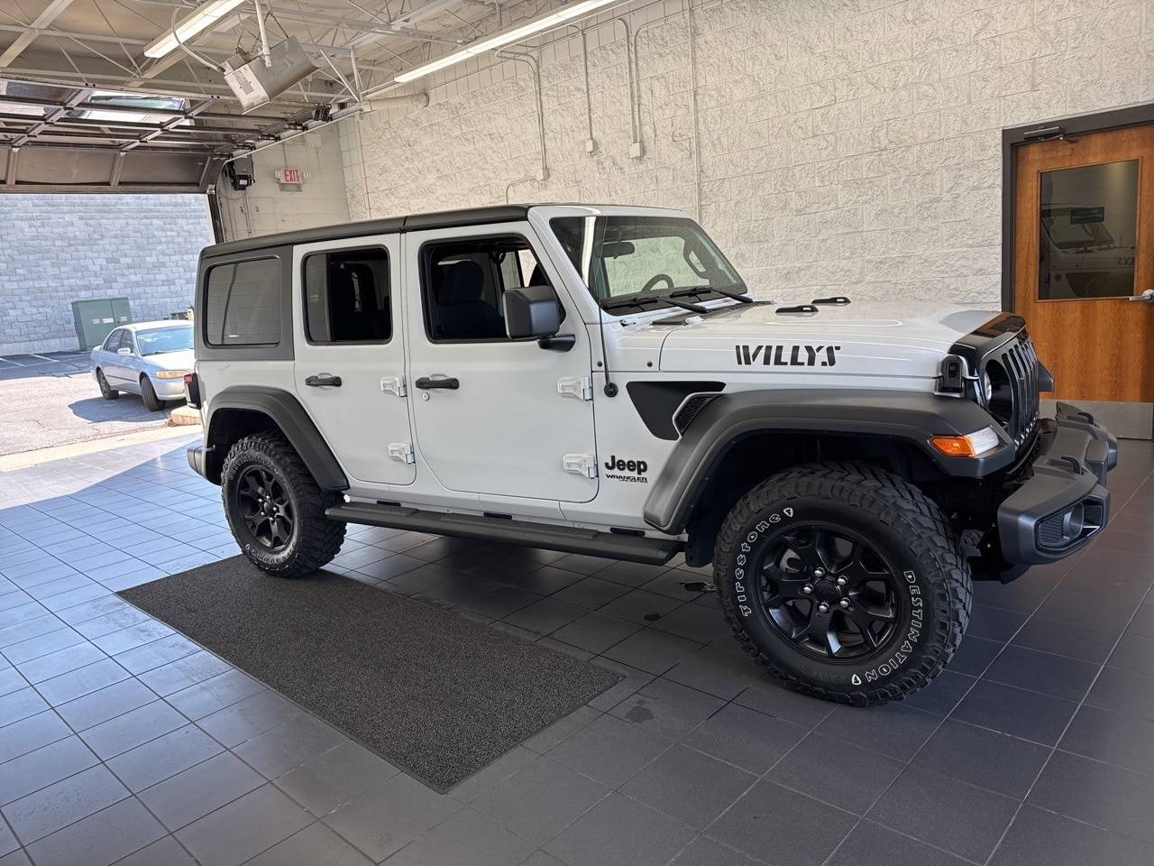 2022 Jeep Wrangler Willys — SUV — 32,302 mi — Springfield, MO