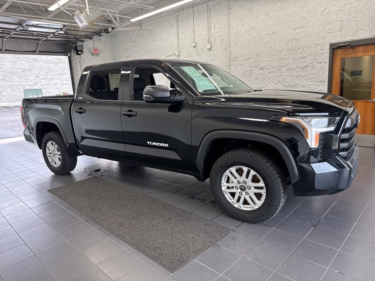 2022 Toyota Tundra SR5 — Pickup Truck — 68,273 mi — Springfield, MO