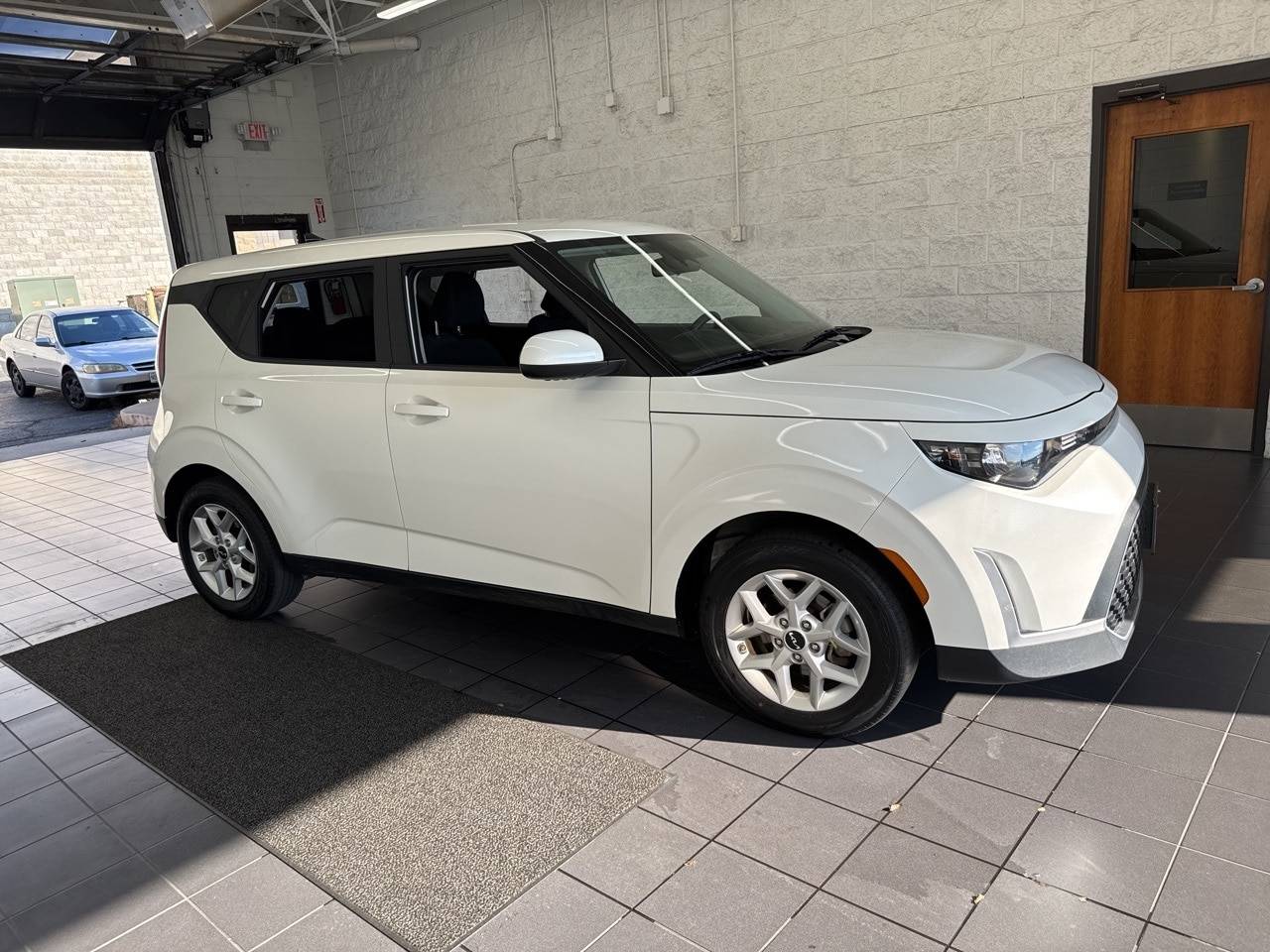 2024 Kia Soul LX — Hatchback — 40,532 mi — Springfield, MO