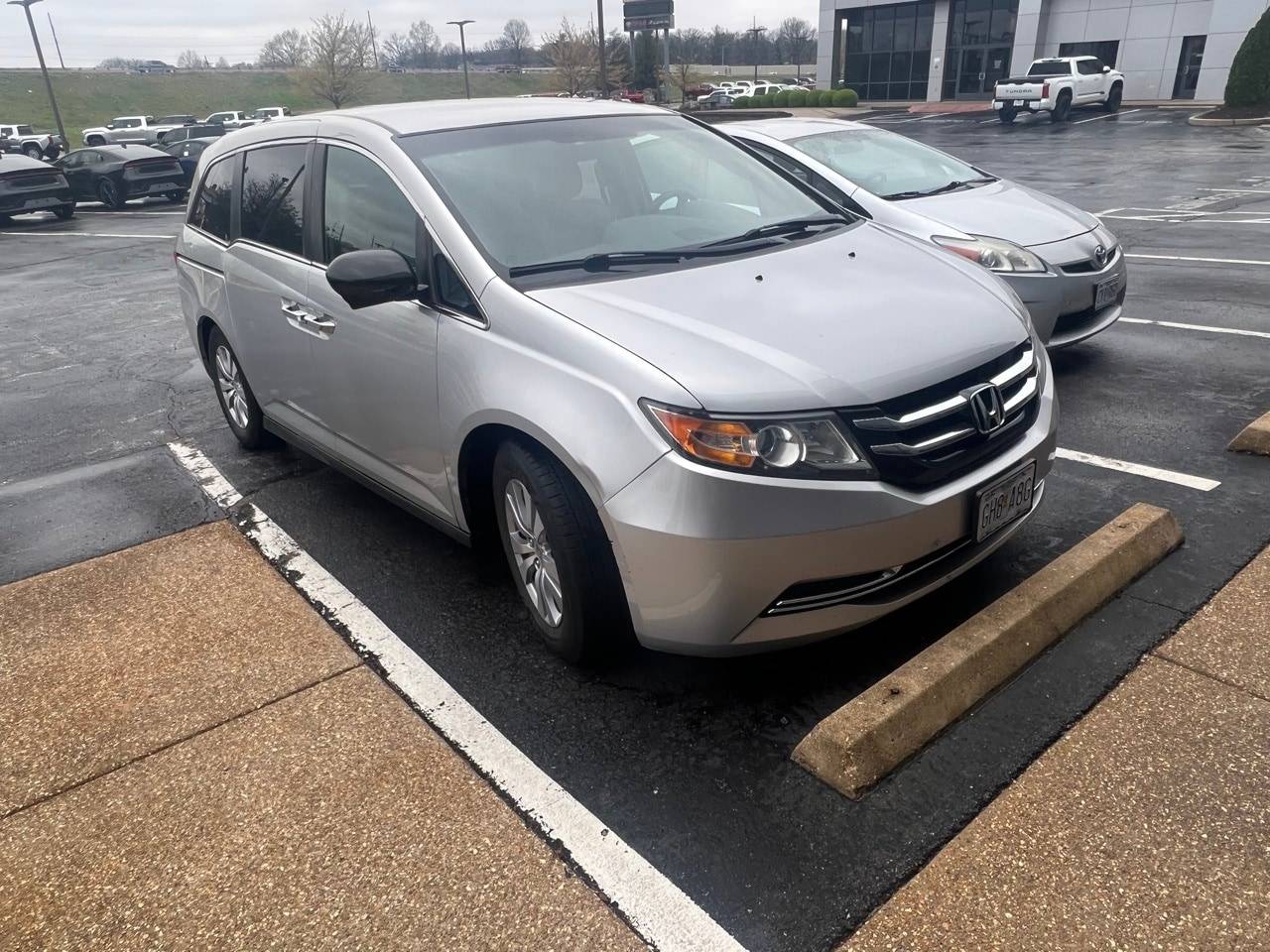 2014 Honda Odyssey EX — Minivan — 199,746 mi — Springfield, MO