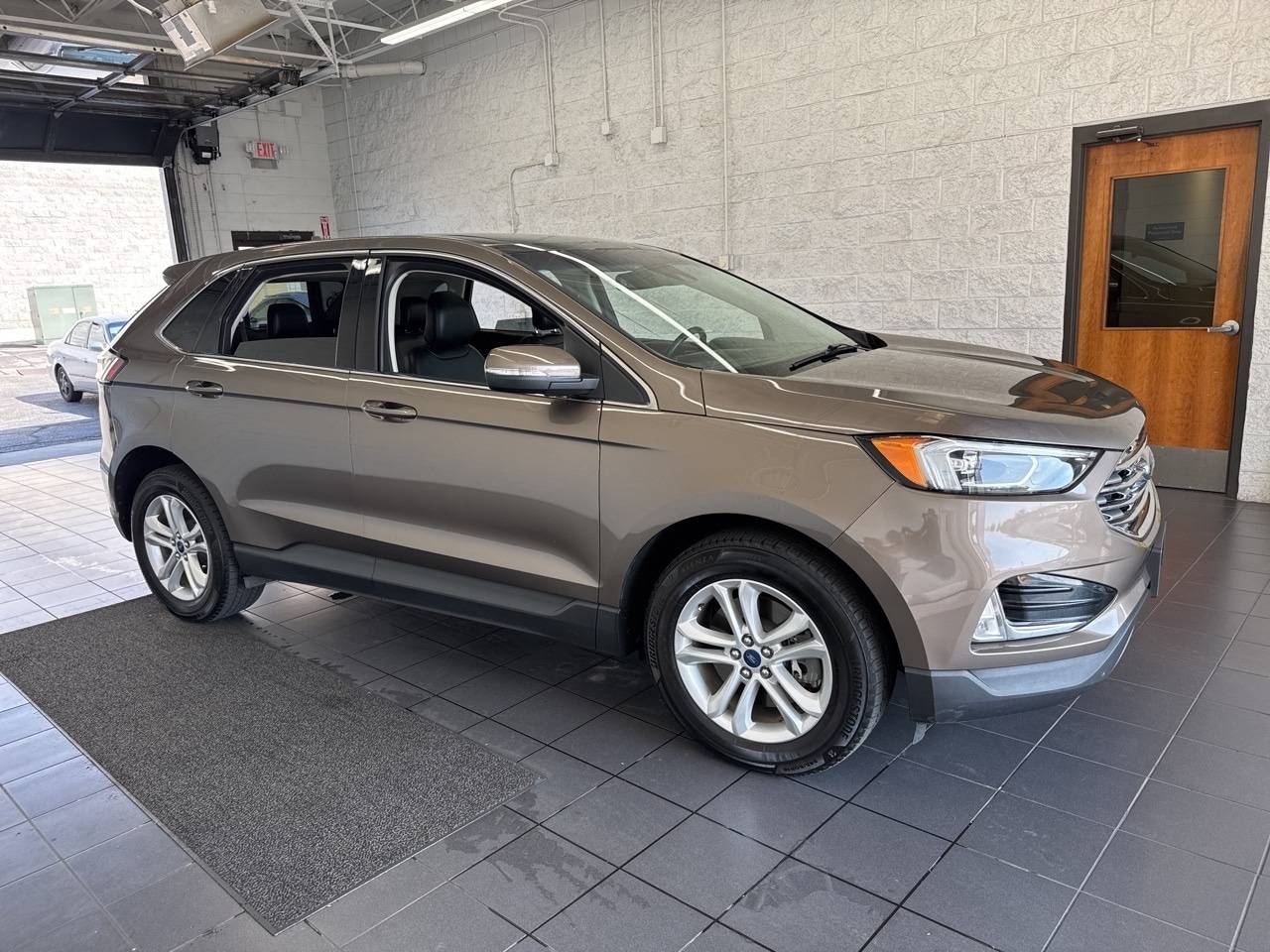 2019 Ford Edge SEL — SUV — 70,890 mi — Springfield, MO