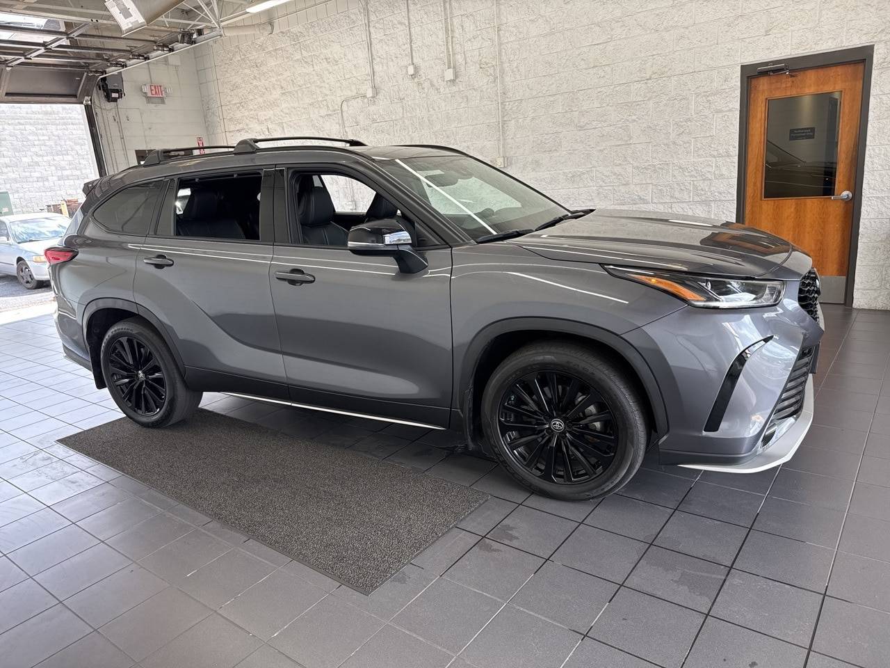 2023 Toyota Highlander XSE — SUV — 38,008 mi — Springfield, MO