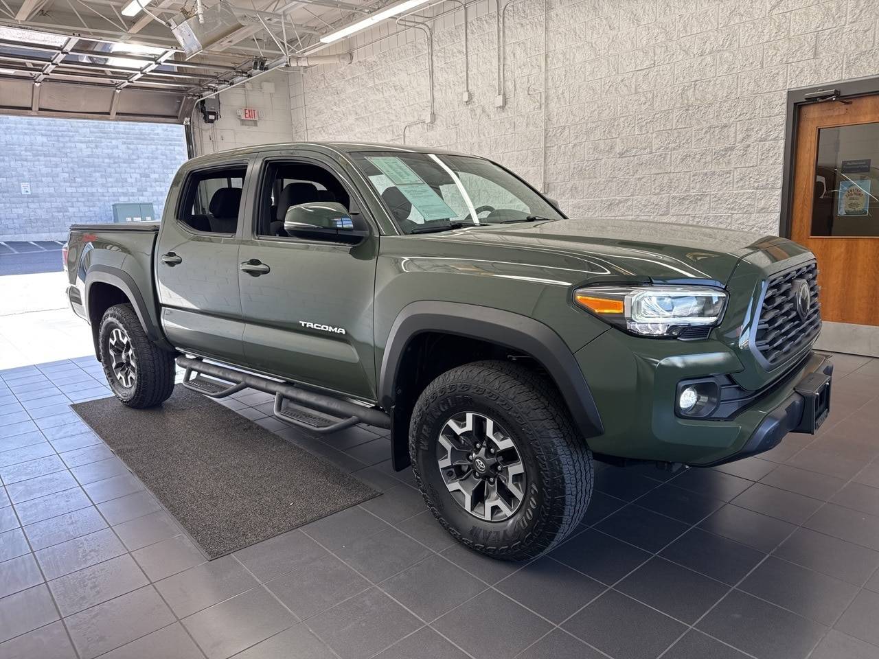 2022 Toyota Tacoma TRD Off Road — Pickup Truck — 25,671 mi — Springfield, MO