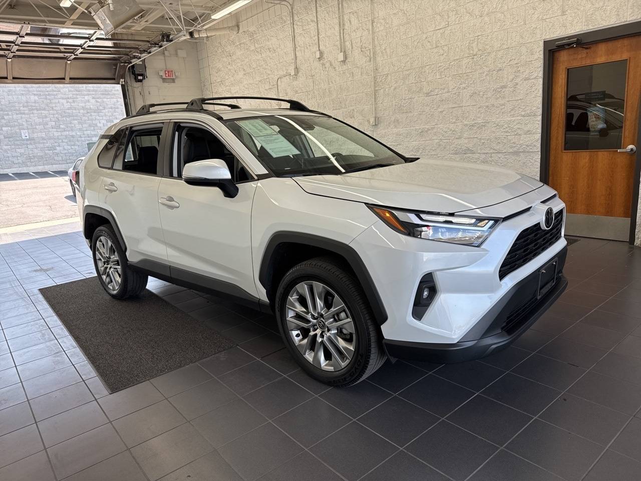 2023 Toyota RAV4 XLE Premium — SUV — 46,195 mi — Springfield, MO