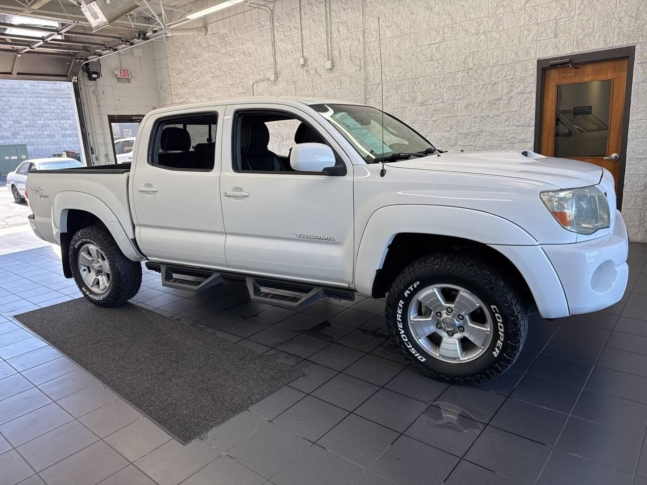 2007 Toyota Tacoma Base — Pickup Truck — 204,748 mi — Springfield, MO