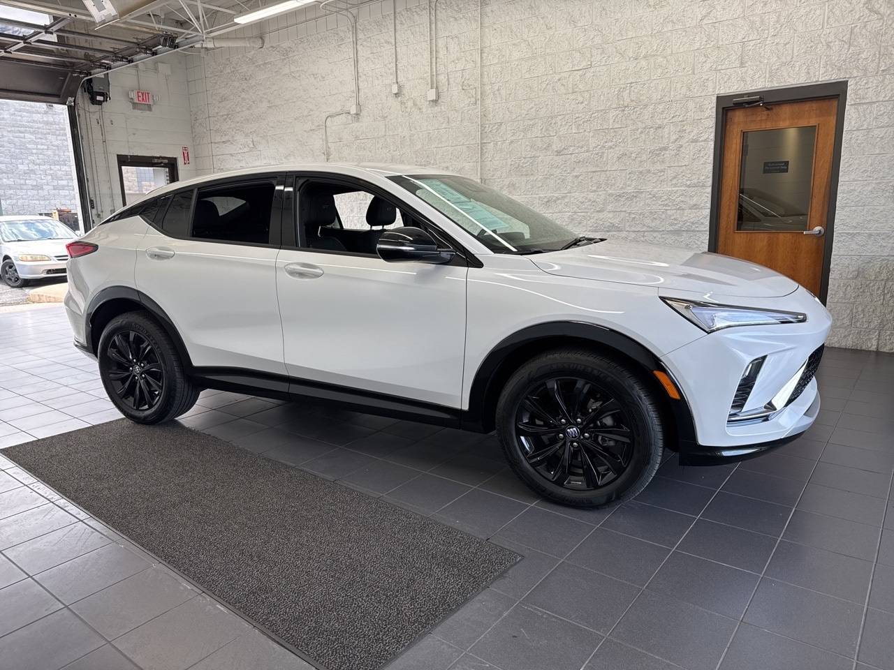 2024 Buick Envista Sport Touring — SUV — 9,740 mi — Springfield, MO