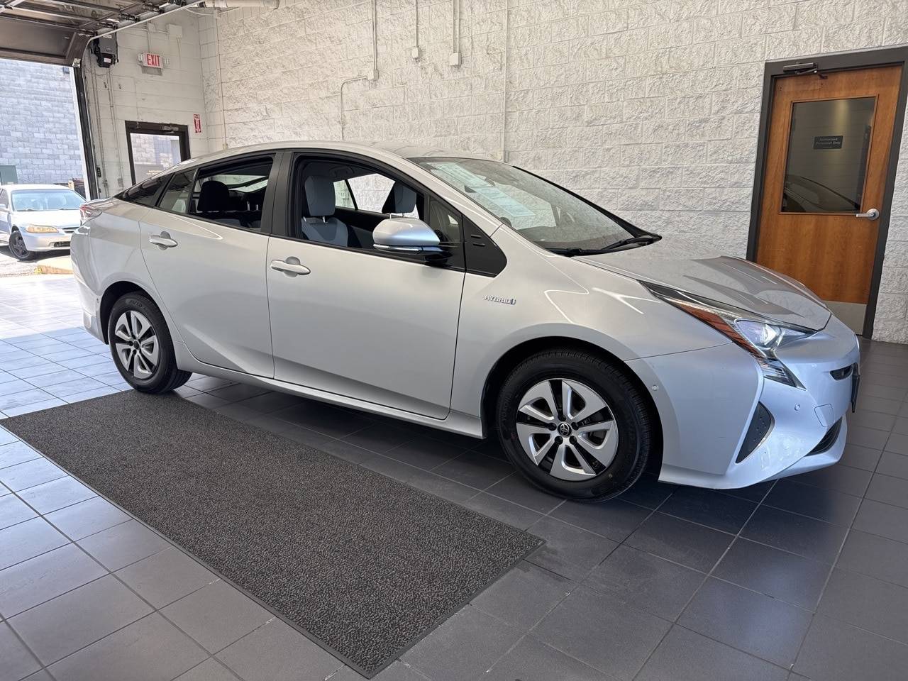 2018 Toyota Prius Two — Hatchback — 111,123 mi — Springfield, MO