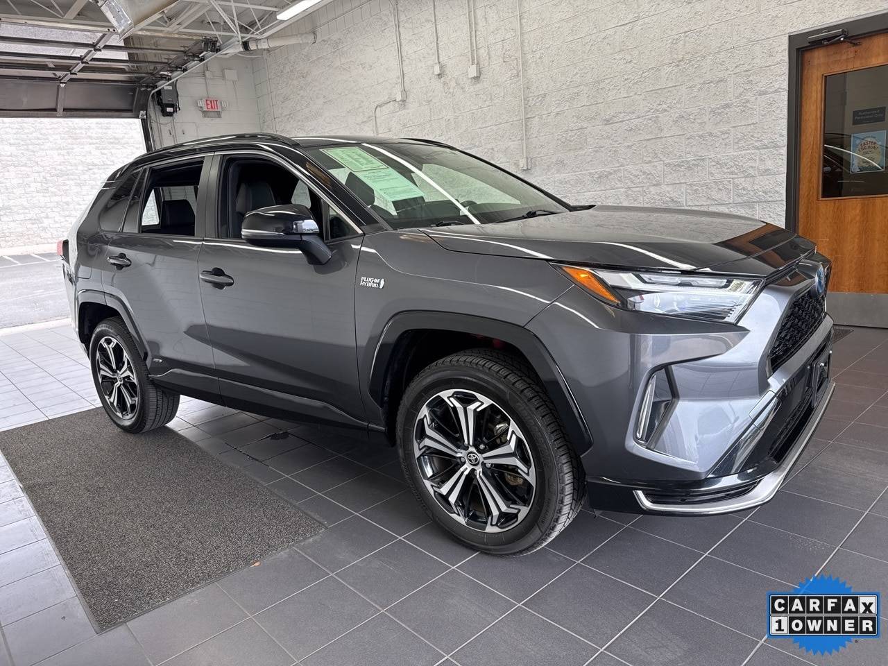 2023 Toyota RAV4 Prime XSE — SUV — 105,567 mi — Springfield, MO