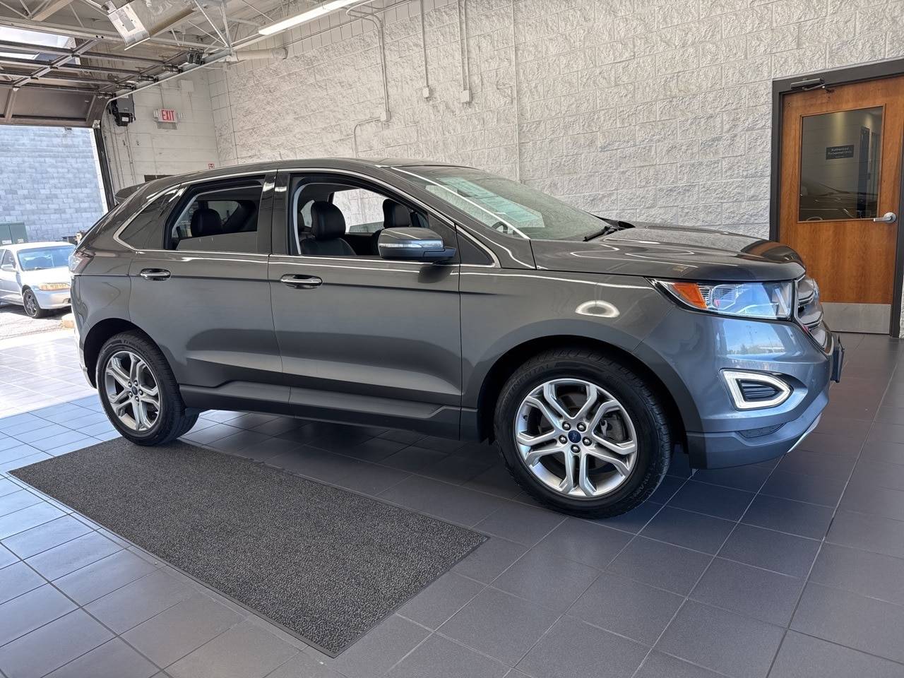 2015 Ford Edge Titanium — SUV — 118,743 mi — Springfield, MO