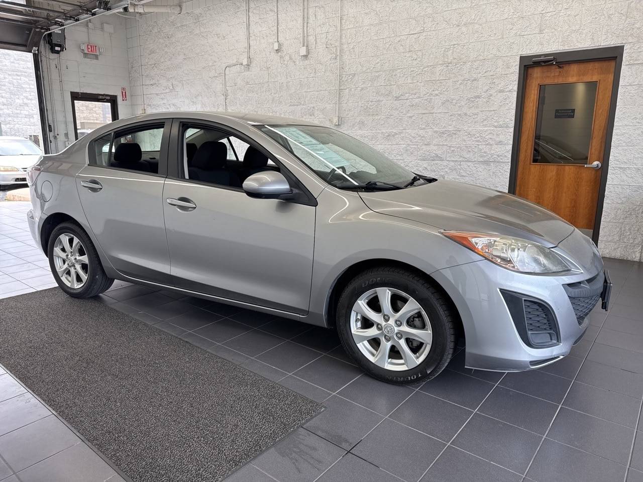 2010 Mazda Mazda3 i Touring — Sedan — 91,709 mi — Springfield, MO
