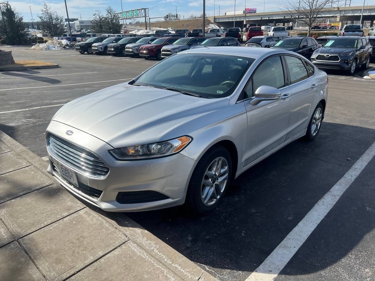 2015 Ford Fusion SE — Sedan — 165,126 mi — Springfield, MO