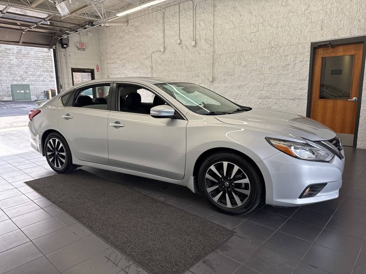 2018 Nissan Altima 2.5 SV — Sedan — 78,387 mi — Springfield, MO