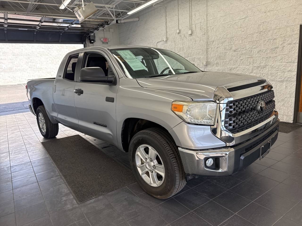 2020 Toyota Tundra SR5 — Pickup Truck — 81,434 mi — Springfield, MO
