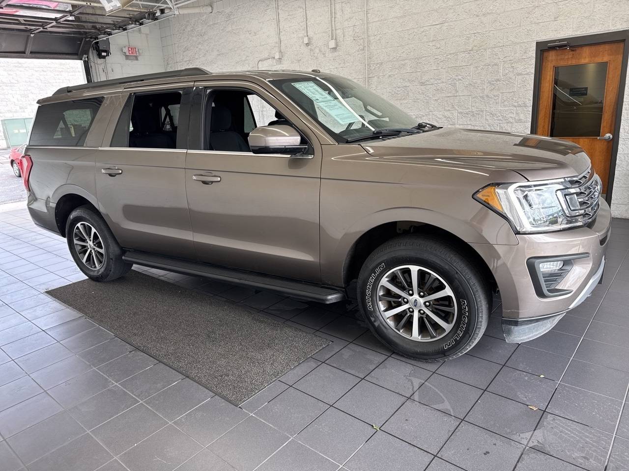 2019 Ford Expedition XLT — SUV — 73,533 mi — Springfield, MO