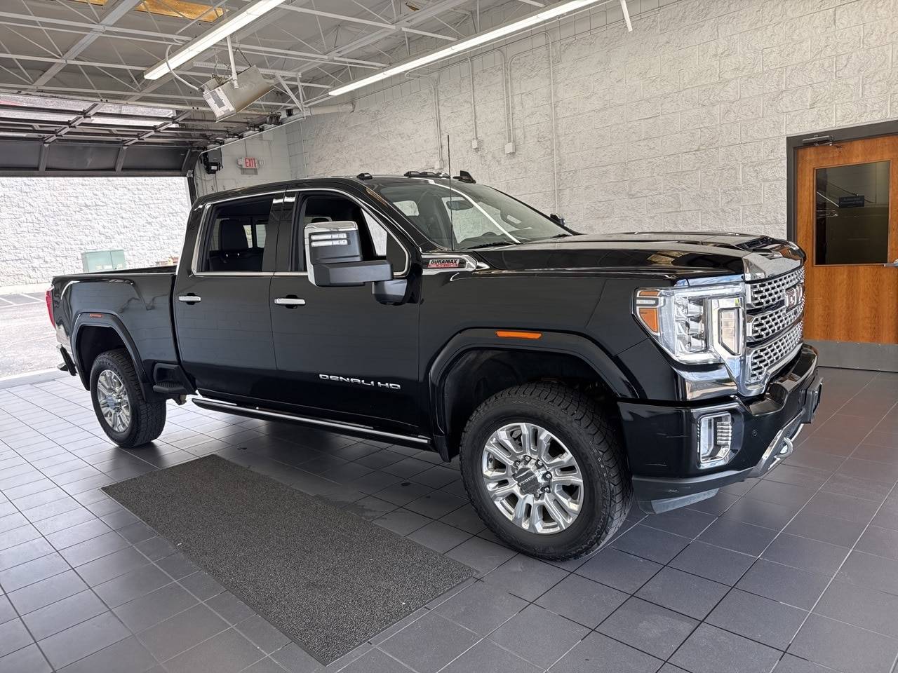 2023 GMC Sierra 3500HD Denali — Pickup Truck — 49,997 mi — Springfield, MO