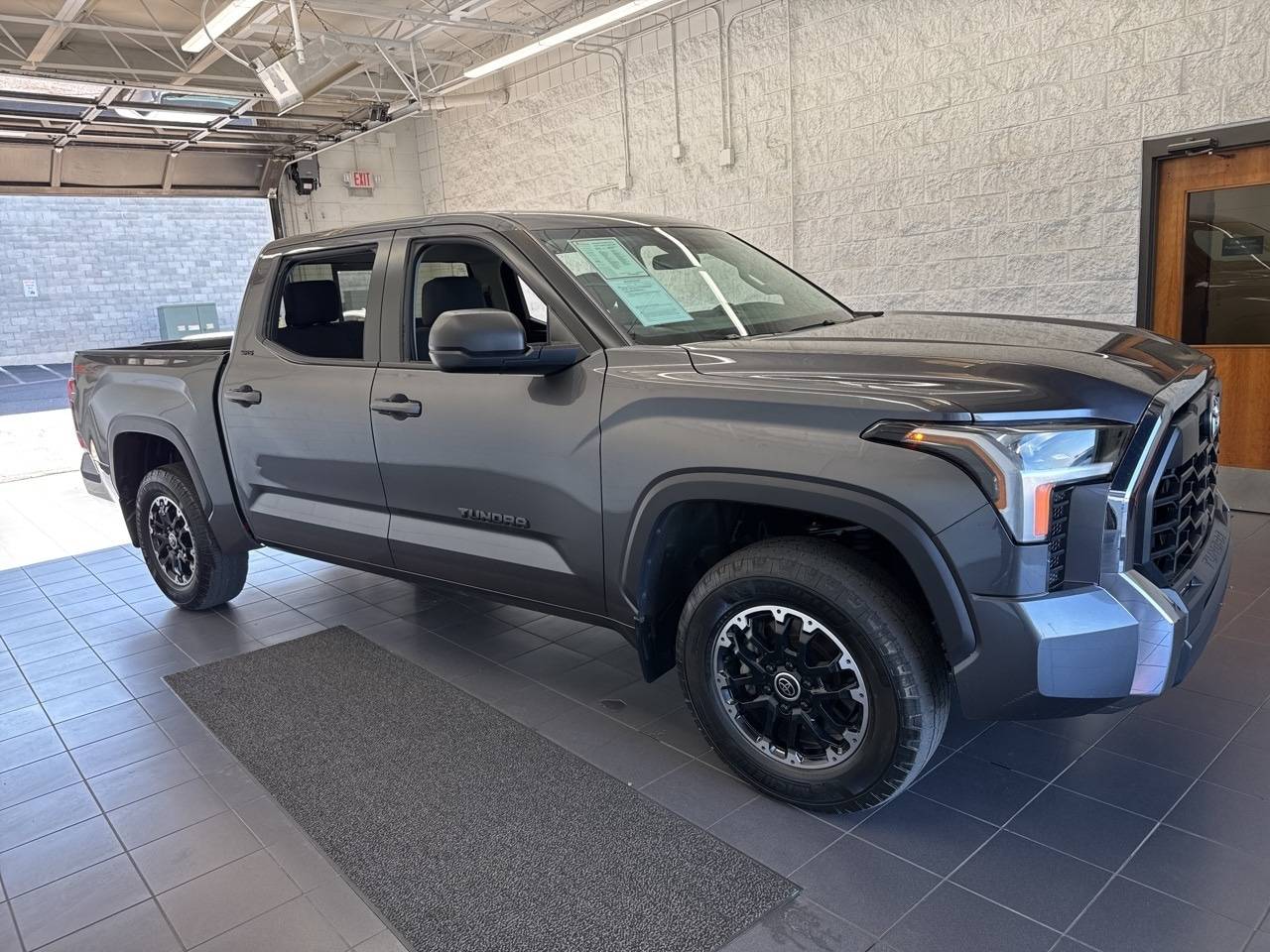 2024 Toyota Tundra SR5 — Pickup Truck — 36,759 mi — Springfield, MO
