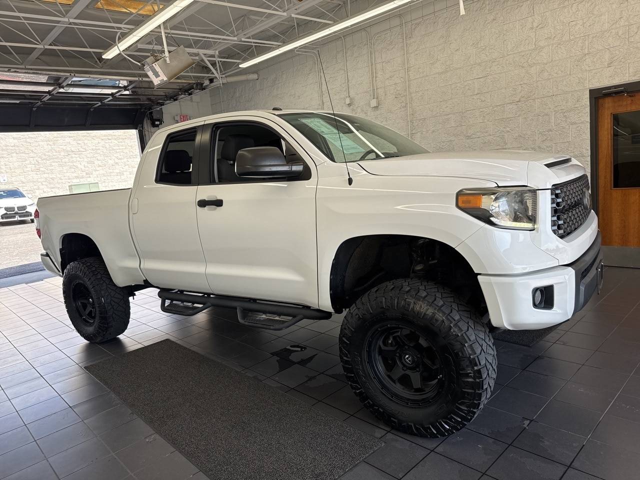 2019 Toyota Tundra SR5 — Pickup Truck — 53,674 mi — Springfield, MO