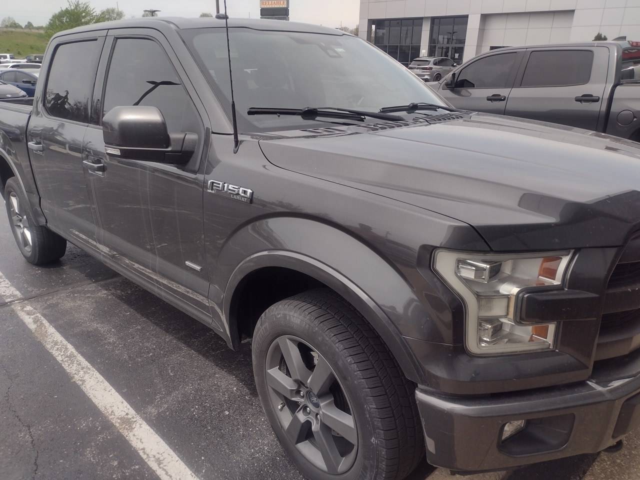 2016 Ford F-150 Lariat — Pickup Truck — 126,400 mi — Springfield, MO