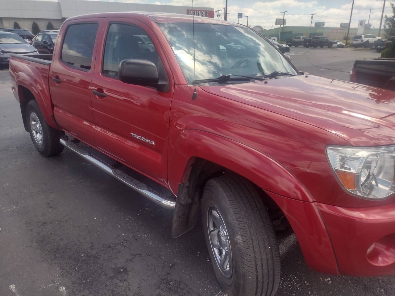 2010 Toyota Tacoma Base — Pickup Truck — 107,847 mi — Springfield, MO