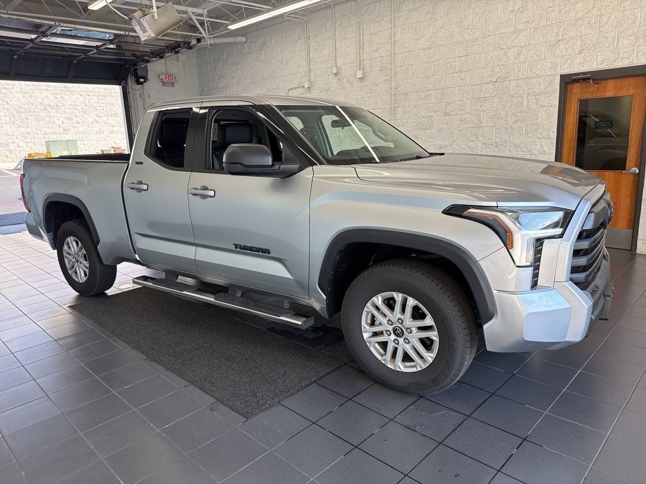 2022 Toyota Tundra SR5 — Pickup Truck — 57,653 mi — Springfield, MO
