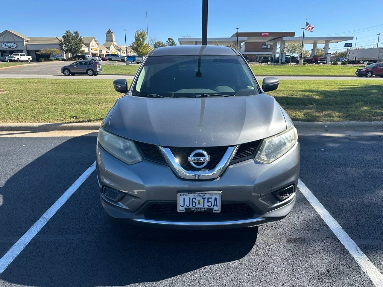 2014 Nissan Rogue S — SUV — 138,245 mi — Springfield, MO