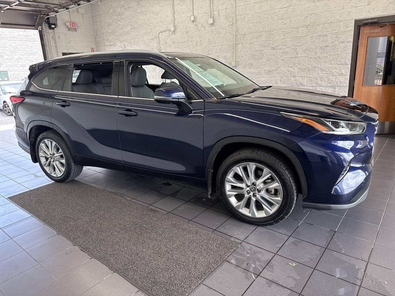2021 Toyota Highlander Limited — SUV — 79,923 mi — Springfield, MO